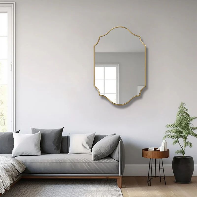Elegant Irregular Quatrefoil Bathroom Decor Mirror with Golden Wooden Finish - Image 4